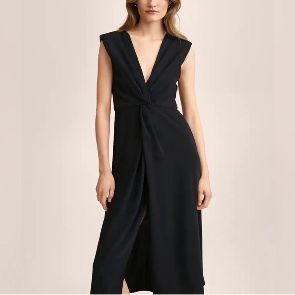 Mango Dresses & Skirts - MANGO PADDED SHOULDERS SLEEVELESS DRESS - S2530